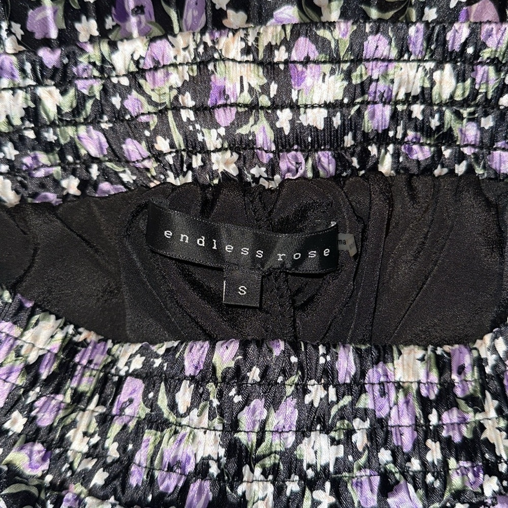 Nordstrom Pleated Skirt Satin Nordstrom Endless Rose NWOT - Picture 3 of 3